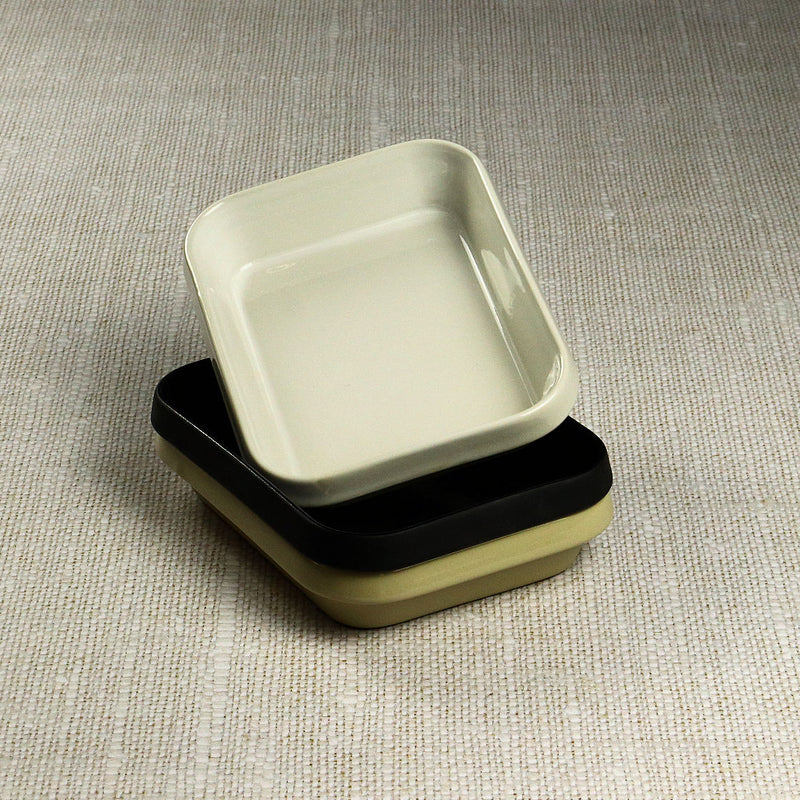Rectangular White Terracotta Dish 23x18x4,5cm