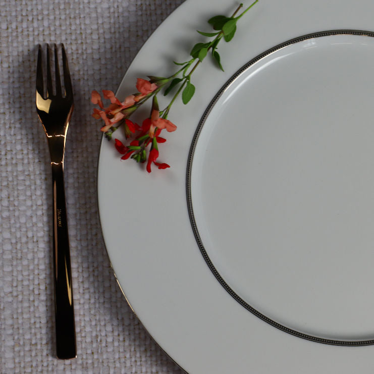 6 Round presentation plates 32 cm with rim