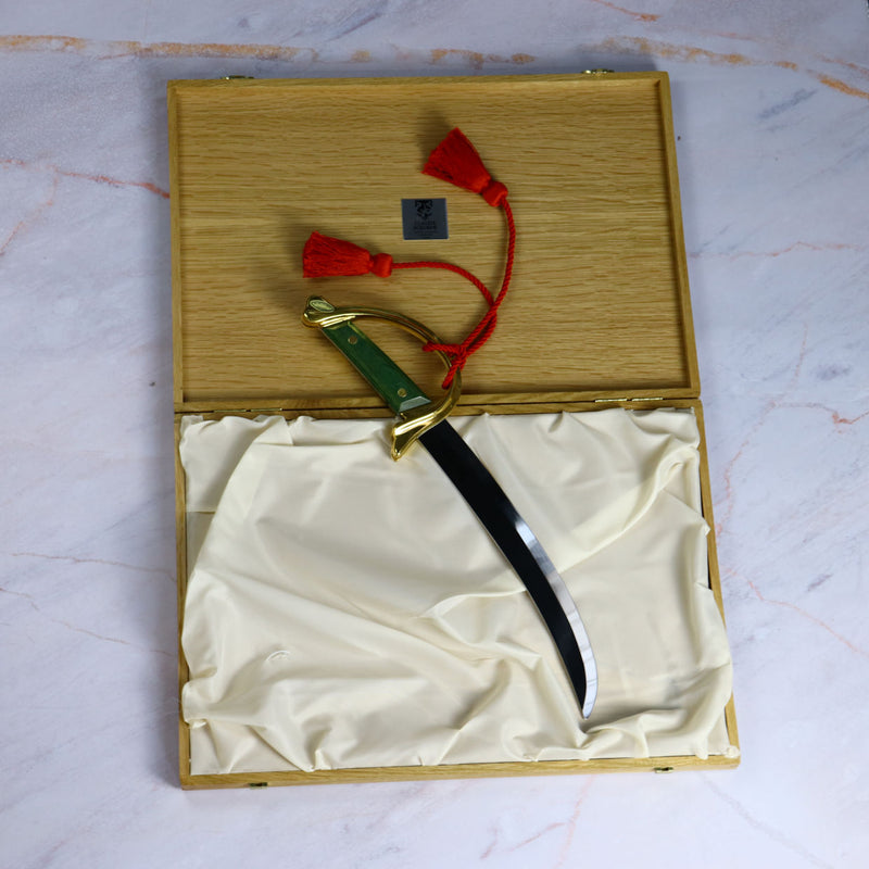 Lafayette Champagne saber green lamina handle in a big oak box